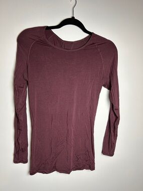 lululemon athletica Long Sleeve Crewneck Top - Plumberry